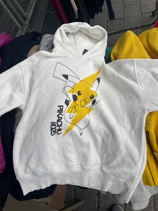 Sudadera Zara Pikachu #025 Blanca