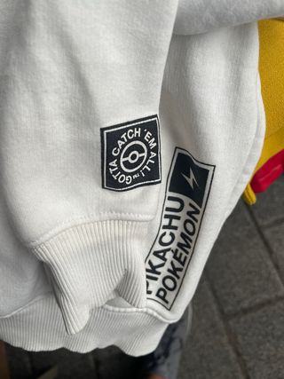 Sudadera Zara Pikachu #025 Blanca