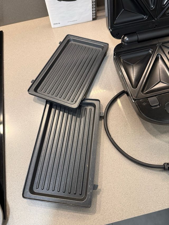 Griglia per sandwich Russell Hobbs 3 in 1