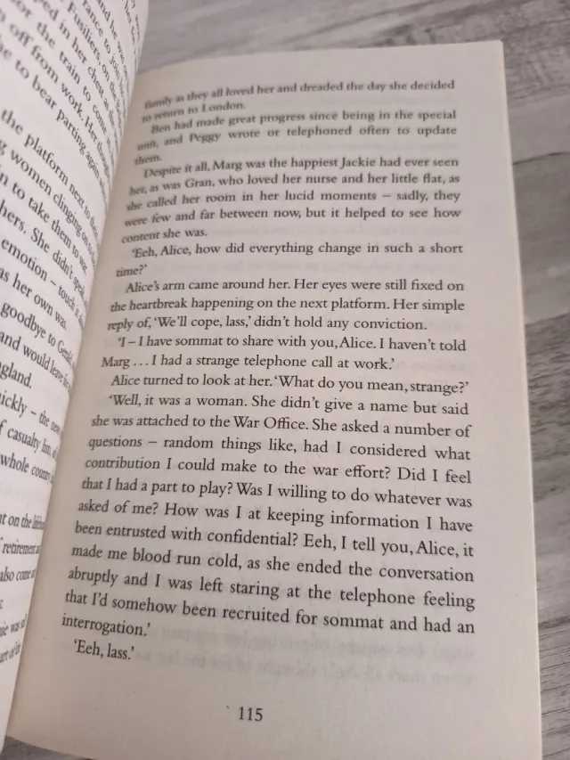 The Halfpenny Girls at War