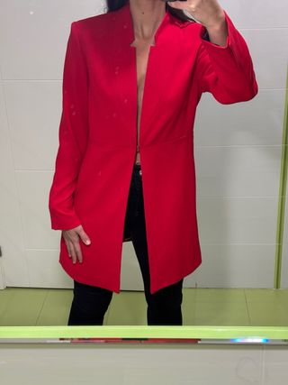 Americana larga roja Basement