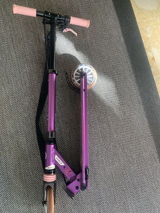 Patinete Oxelo morado