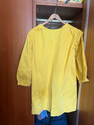 Vestido amarillo manga larga