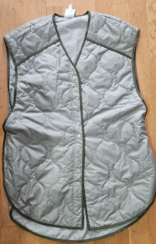 Chaleco acolchado fino verde