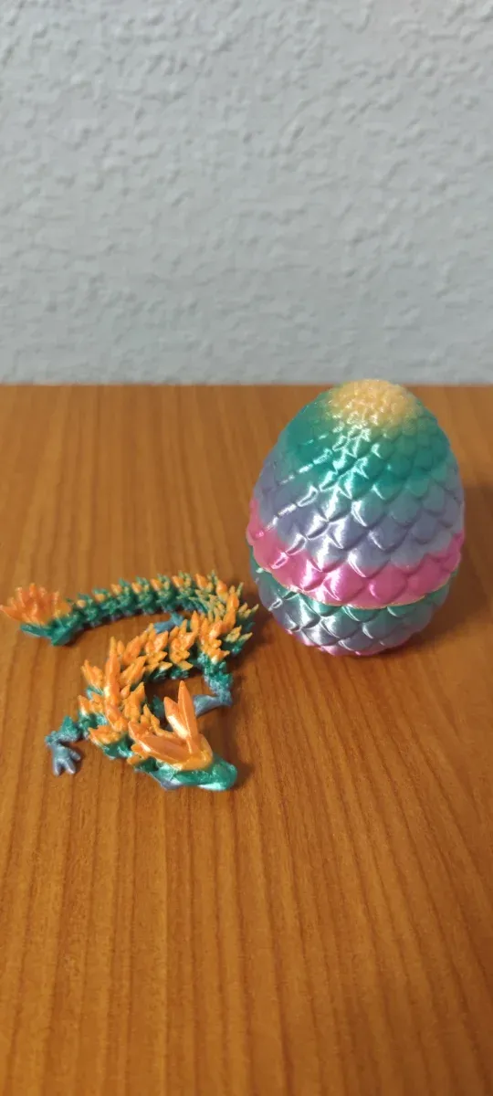 Huevo y Dragón 3D Multicolor