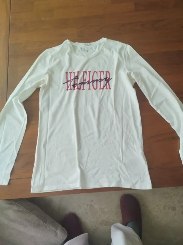 Camiseta Tommy Hilfiger manga larga blanca