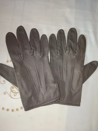 Guantes tacto piel Señora/Caballero. Antiguos.