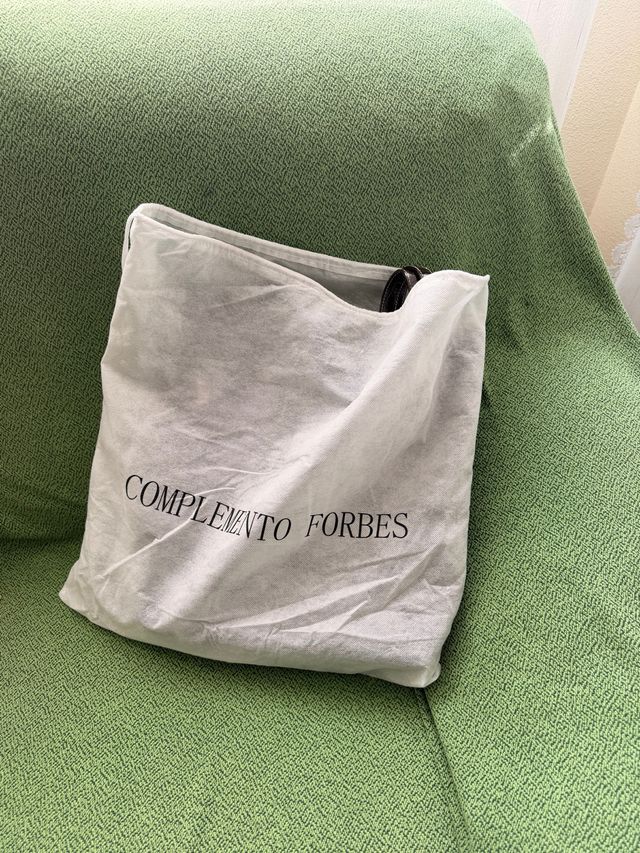 Bolso de piel marrón de hombro