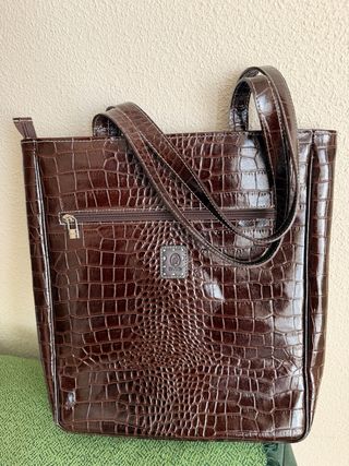 Bolso de piel marrón de hombro