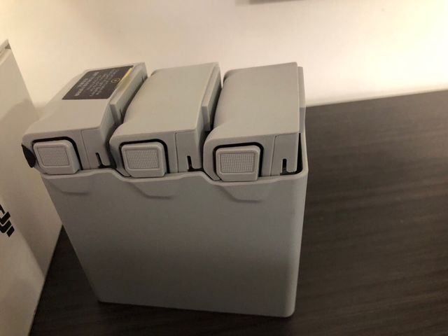 DJI Mini 3 Pro Drone con Accesorios.