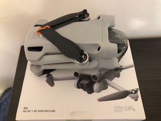 DJI Mini 3 Pro Drone con Accesorios.