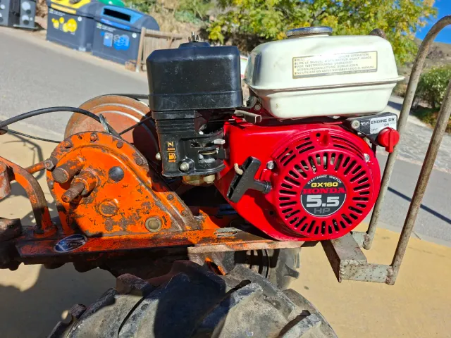 Motocultor Piva M9 con motor Honda