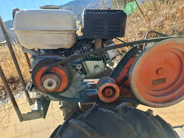 Motocultor Piva M9 con motor Honda