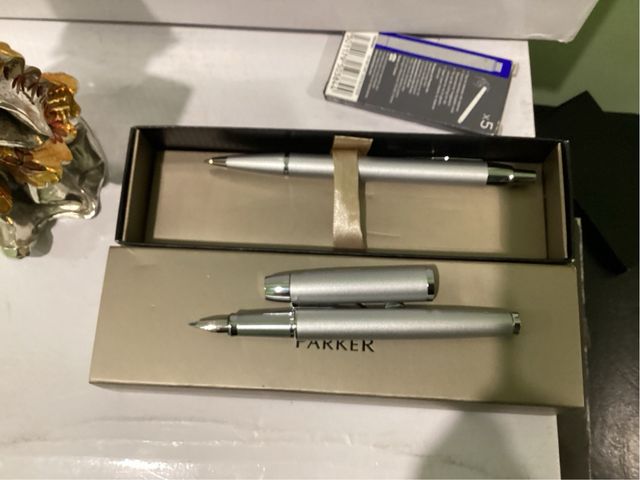 Conjunto Parker Pluma y Bolígrafo Nuevo