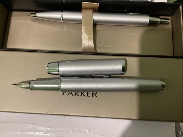 Conjunto Parker Pluma y Bolígrafo Nuevo