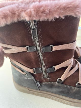 Botas Xti Kids Marrón Chocolate y Rosa