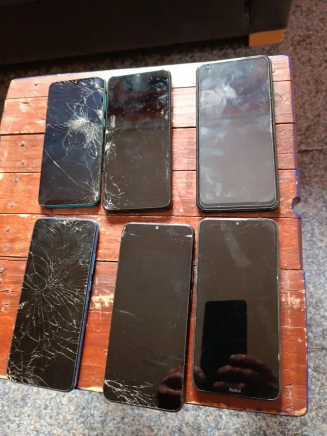 Lote 6 móviles para piezas