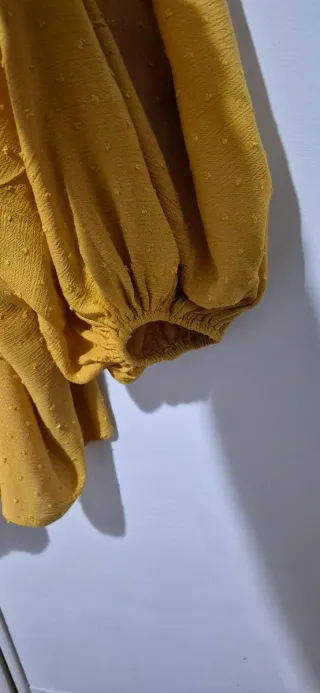 Blusa mostaza con topitos talla 2XL