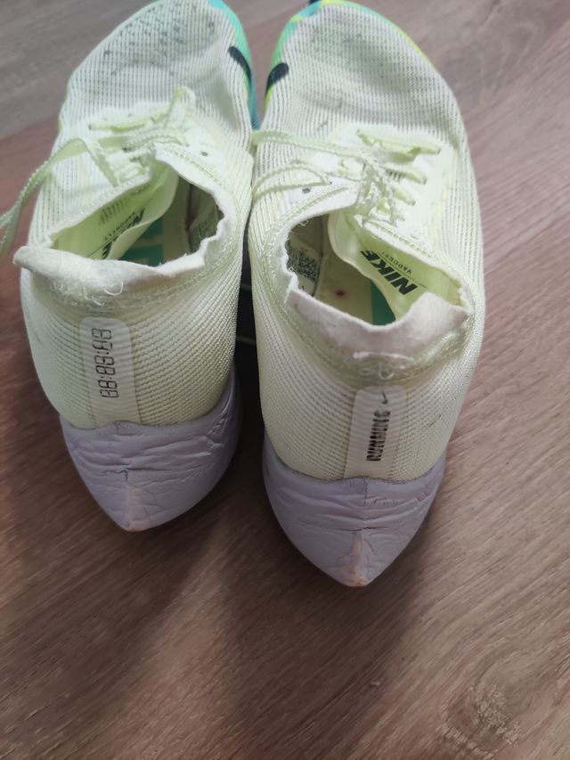 Nike Vaporfly 2 - Tamanho 40