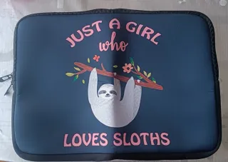 Funda portátil Just a girl who loves sloths