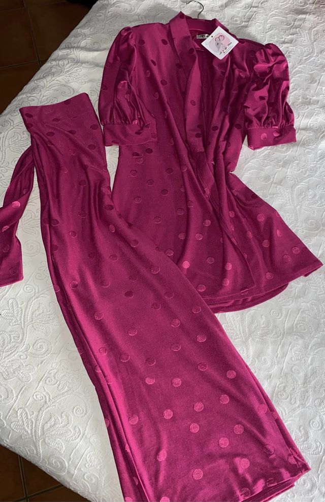 Conjunto chaqueta y pantalón oversize