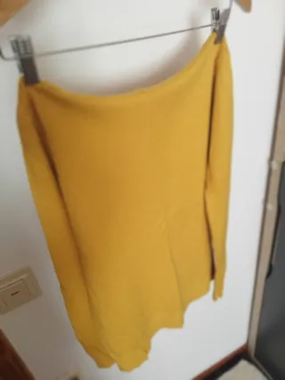 Jersey mostaza cuello alto Talla S/M