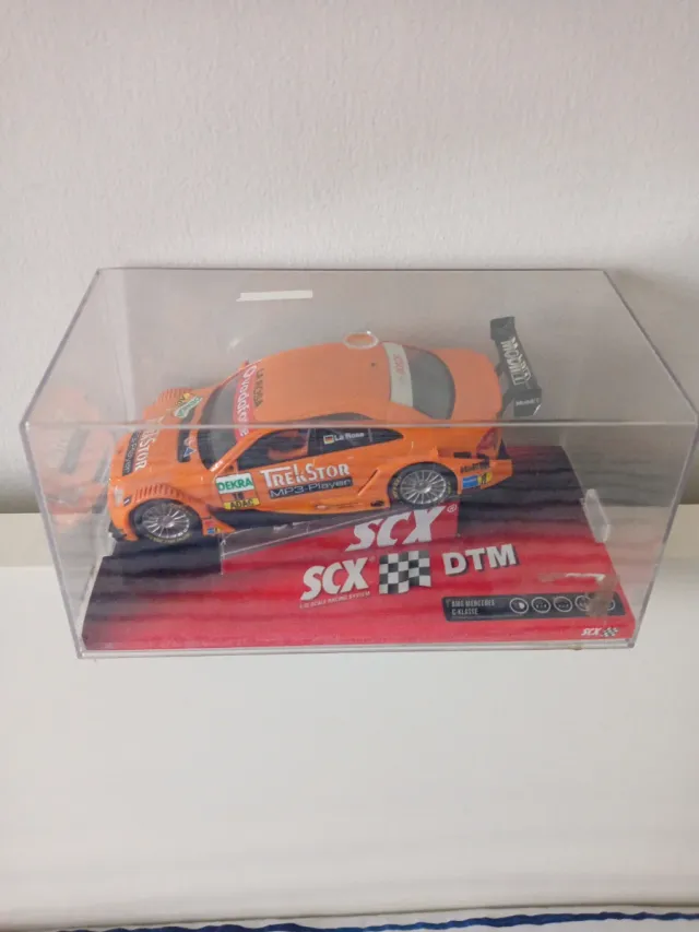 Coche Scalextric AMG Mercedes C-Klasse