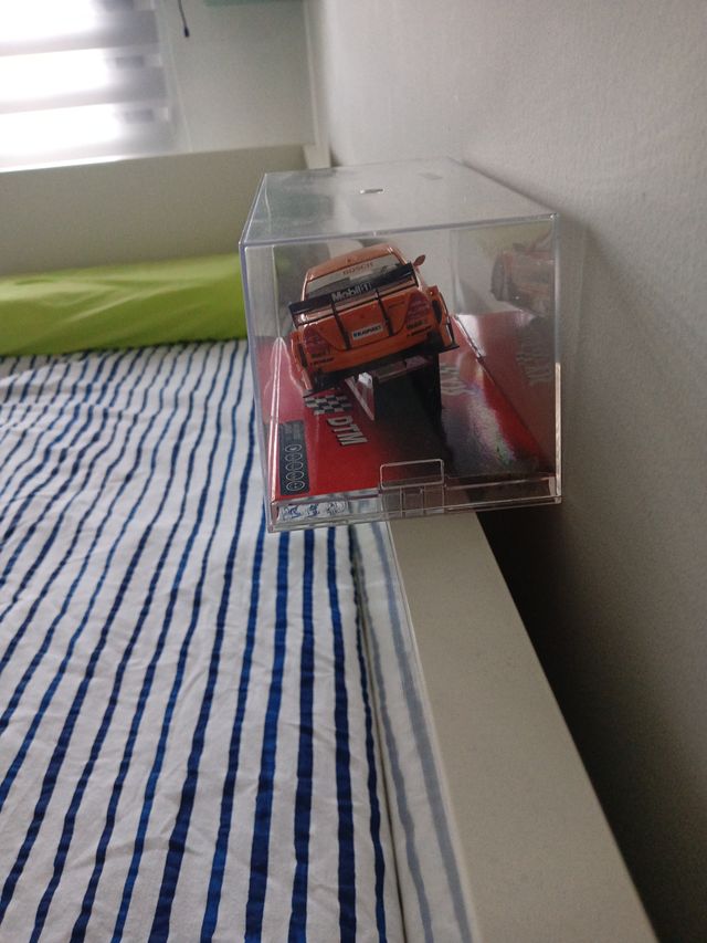 Coche Scalextric AMG Mercedes C-Klasse