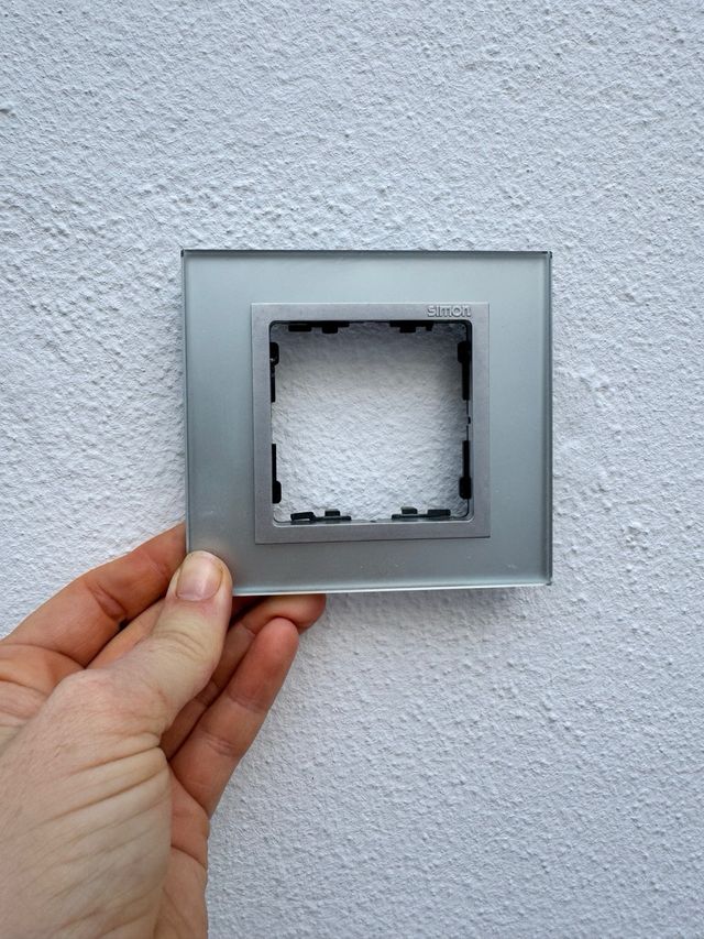 interruptores / mecanismos de luz Simon 82