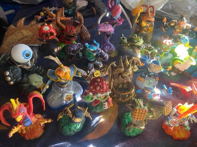 20 Figuras Skylanders hoy solo