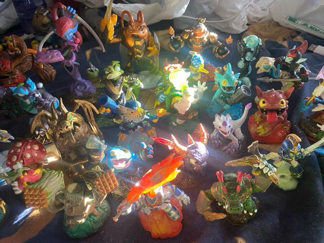 20 Figuras Skylanders hoy solo
