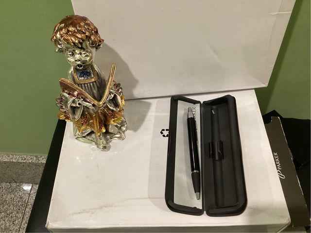 Bolígrafo Parker Negro Nuevo Estuche Original