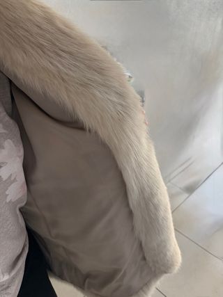 Pelliccia vintage bianca