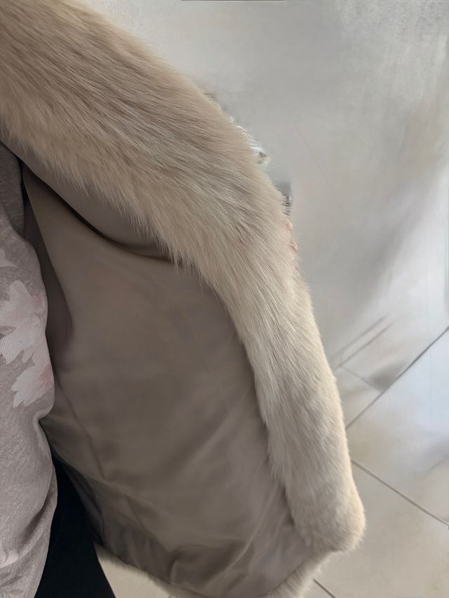 Pelliccia vintage bianca