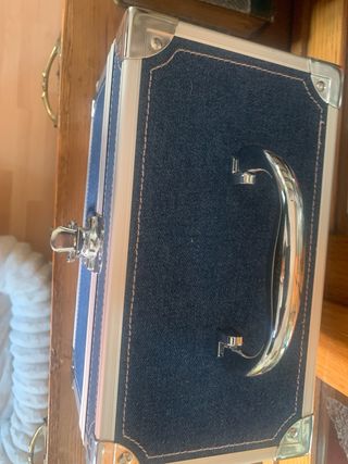 Maletín joyero/maquillaje azul y plateado