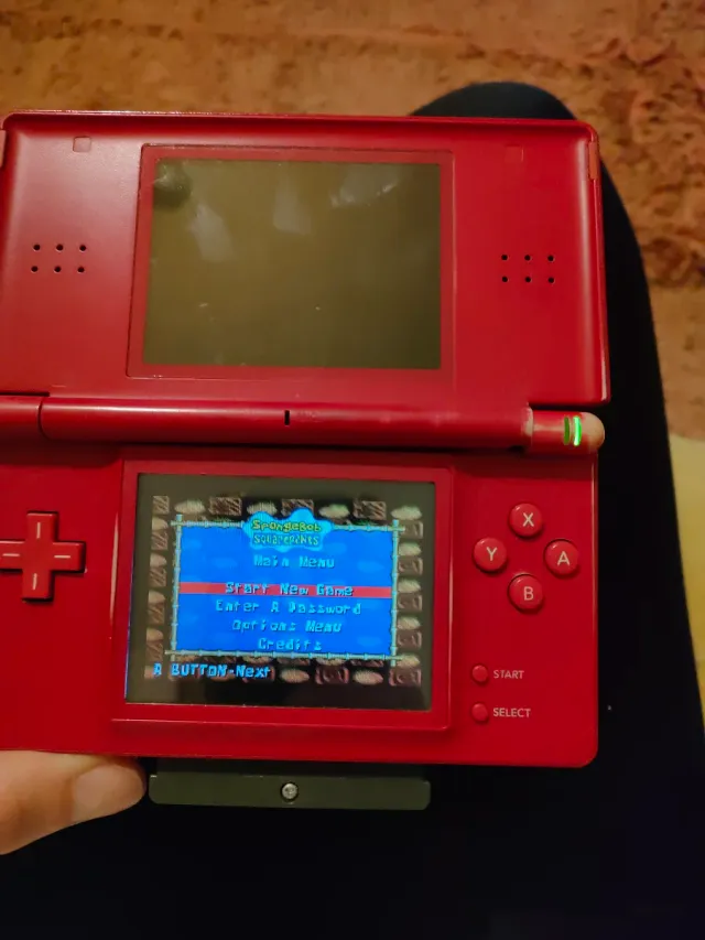 Nintendo DS Lite Roja + Juegos