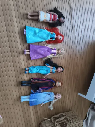 Lote 6 Muñecas Disney Princesas, vaiana Ariel...