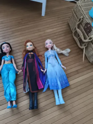 Lote 6 Muñecas Disney Princesas, vaiana Ariel...