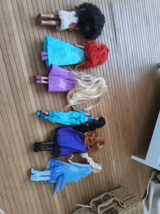 Lote 6 Muñecas Disney Princesas, vaiana Ariel...