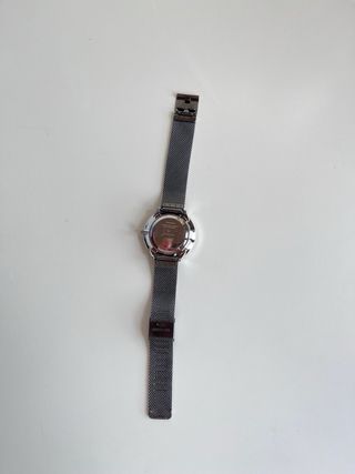 Reloj plateado