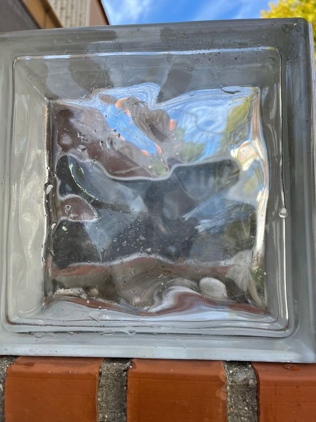 Bloque de vidrio brillante neutro de 19x19x8cm