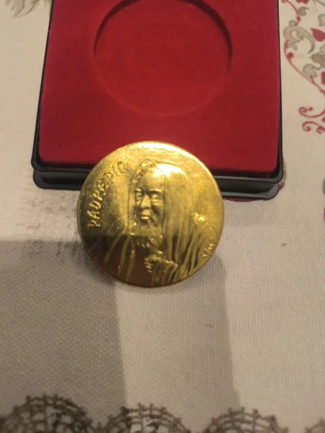 Moneta Padre Pio Santificazione 1999