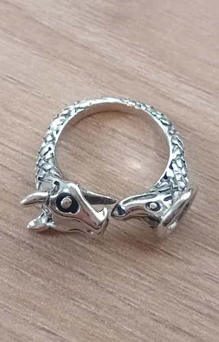 Anillo gótico serpiente ajustable 