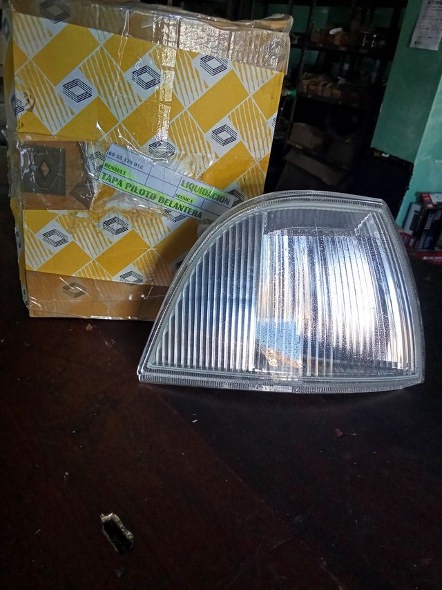 Tapa Piloto Delantera Renault Scenic