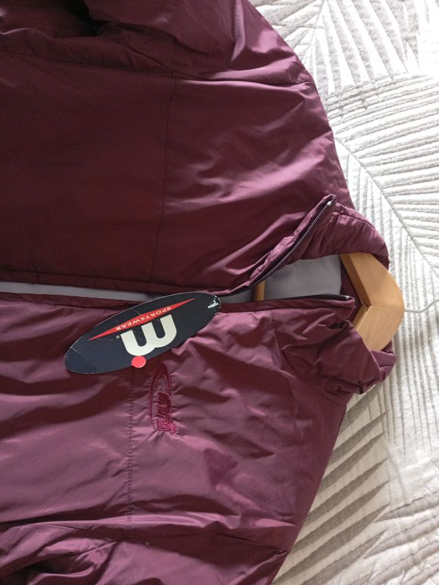 Chaqueta niña morada y blanca