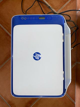 Impresora HP Azul y Blanca