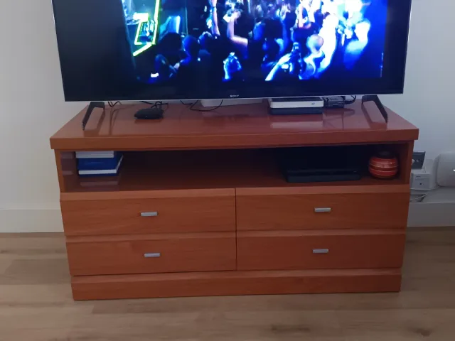 Mueble TV madera