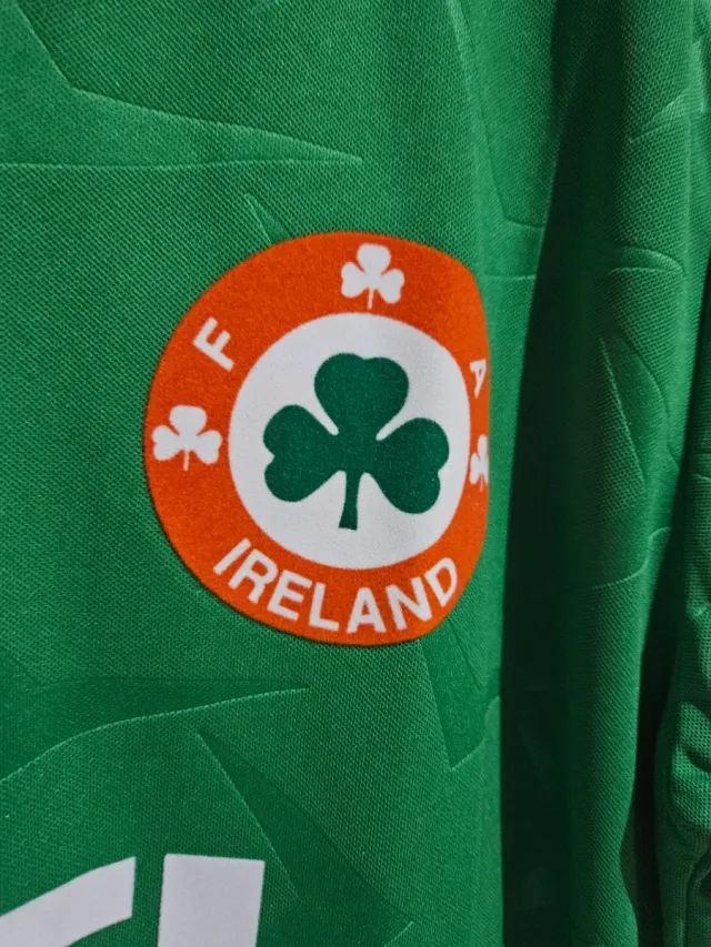 Camiseta Irlanda Retro 90 Keane 6