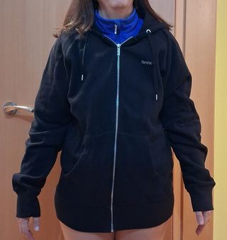 Sudadera Reebok cremallera negra talla M