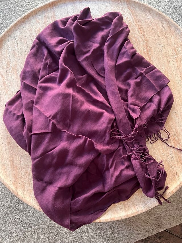 Bufanda morada Fórmula Joven 70 x 190